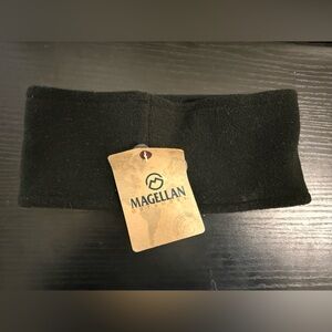 NWT Magellan Women’s Fleece Headband